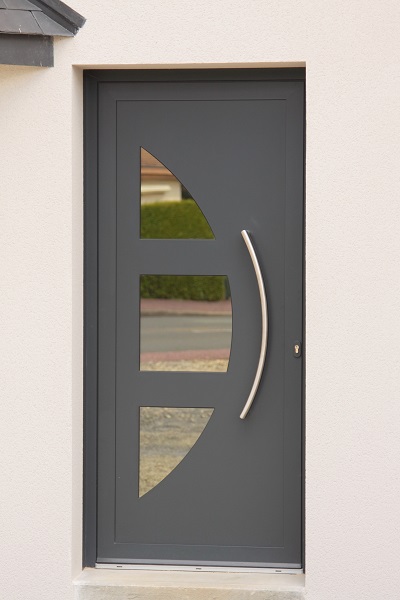 Nos réalisations solutions habitat normandie porte d entree moderne aluminium hennequeville